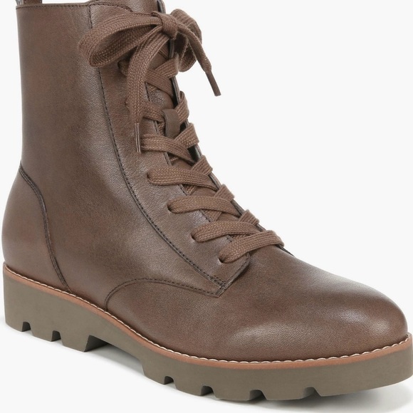Vionic Lani combat boot - Picture 1 of 9